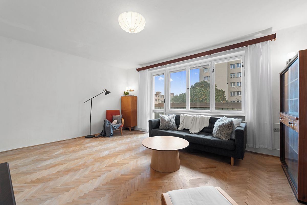Pronájem bytu 4+kk 70 m² – fotografie 3