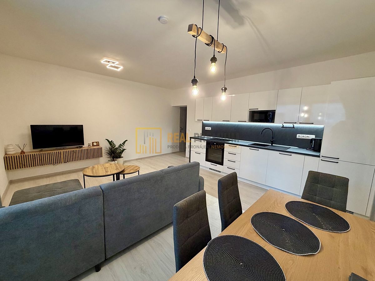 Pronájem bytu 2+kk 48 m²