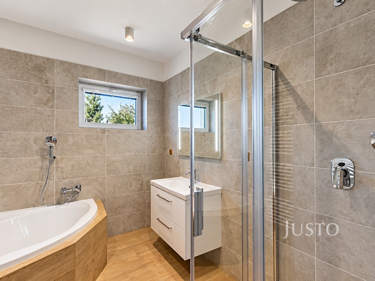 Prodej domu, 126 m² (19 z 45)