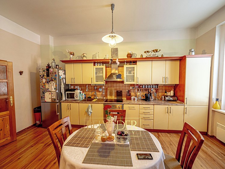 Комерційне приміщення на продаж, 430 м² (10 з 53)