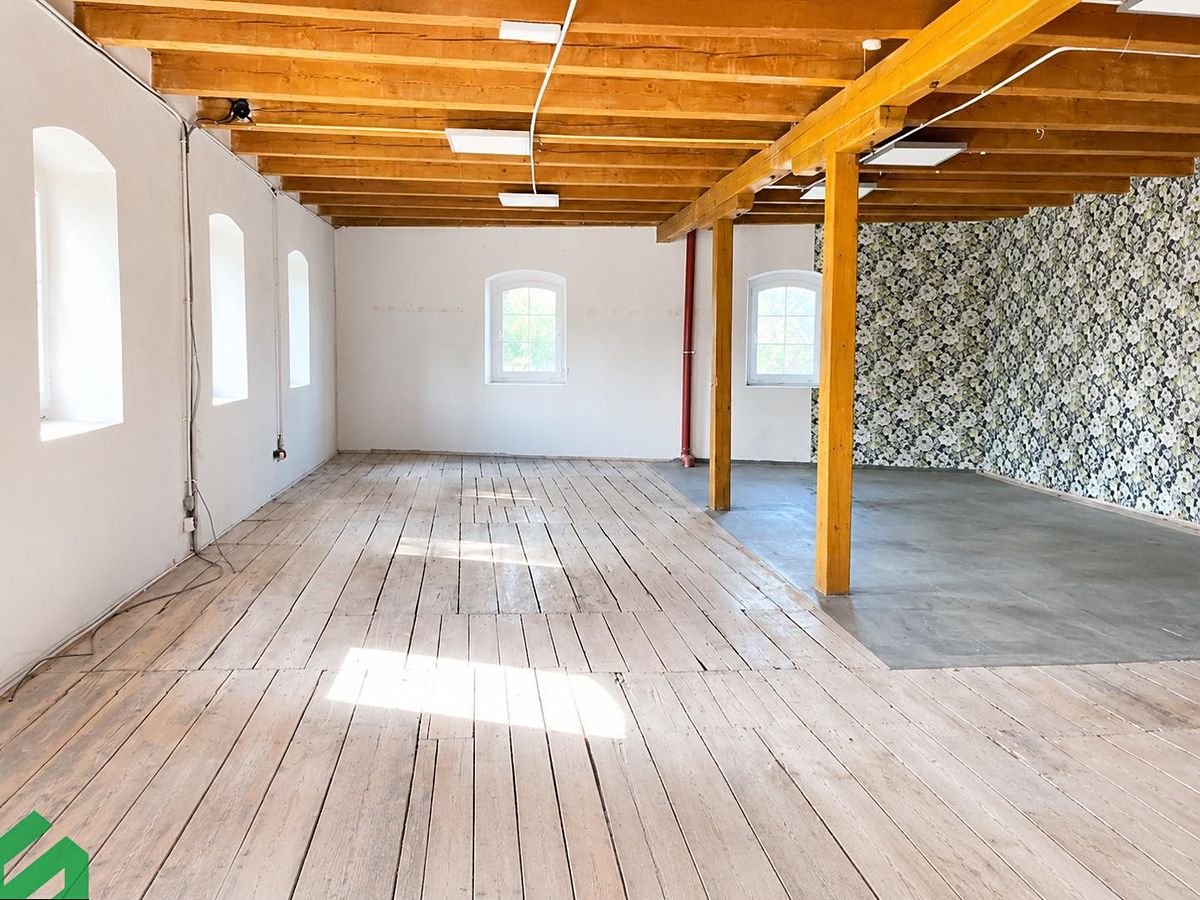 Pronájem skladového prostoru 537 m², Praha – fotka 1 z 3