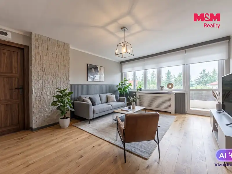 Prodej rodinného domu 210 m², pozemek 725 m², Sadská – náhled fotky 2