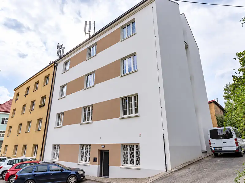Prodej bytu 1+kk 17 m², Praha – náhled fotky 1