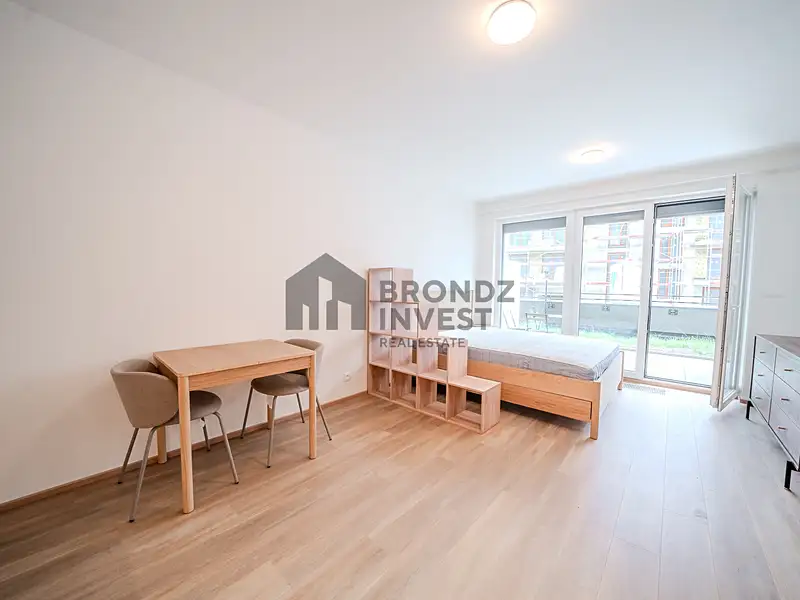 Prodej bytu 1+kk 34 m², Praha – náhled fotky 3
