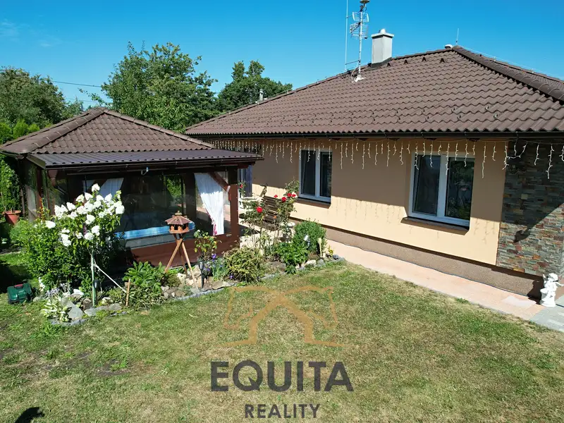 Prodej rodinného domu 114 m², pozemek 510 m², Zvánovice – náhled fotky 1