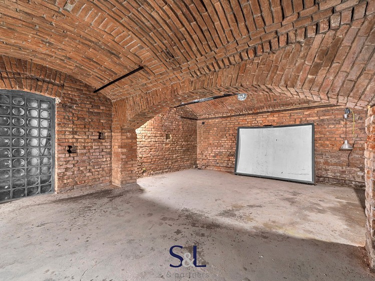 Gewerbefläche zum Kauf, 222 m² (14 von 24)