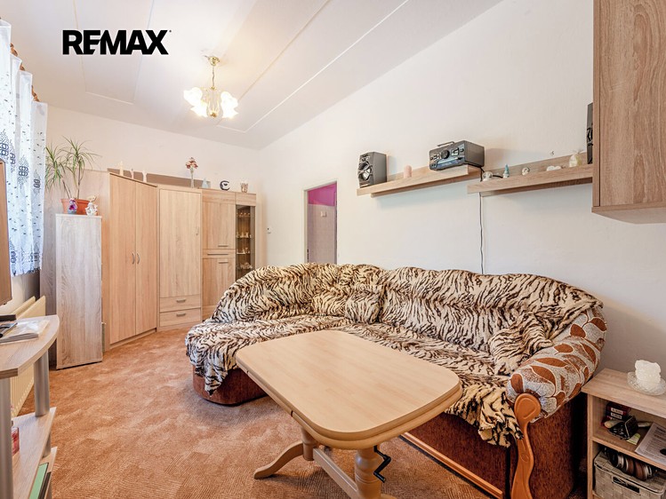 Будинок на продаж, 230 м² (10 з 44)