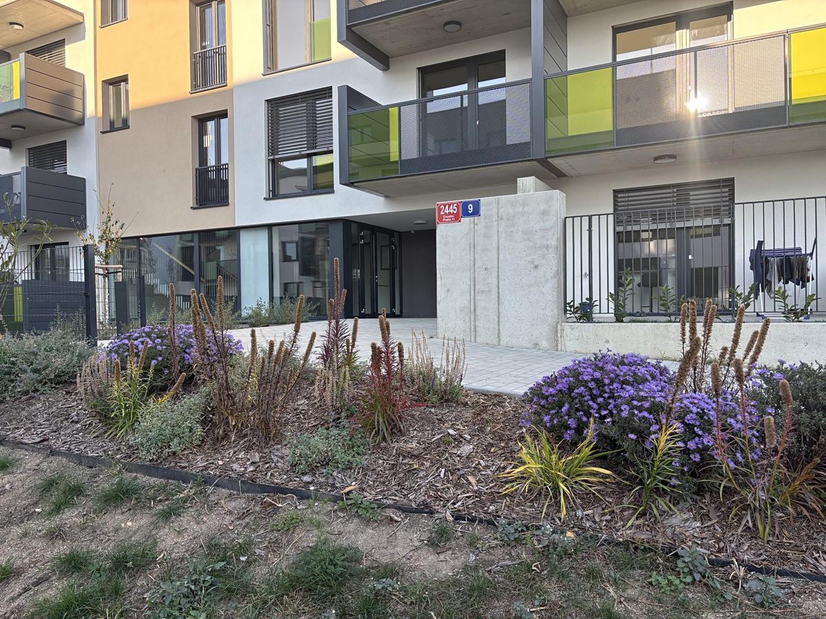 Pronájem bytu 2+kk 52 m², Praha – fotka 1 z 3