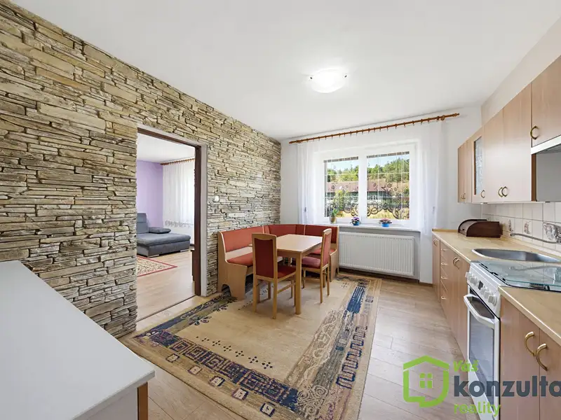 Prodej rodinného domu 241 m², pozemek 228 m², Vladislav – náhled fotky 2