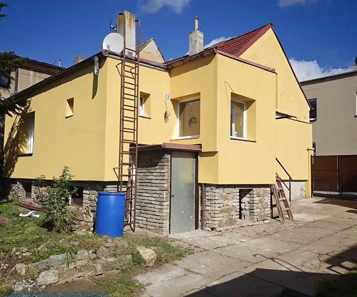 Pronájem rodinného domu 68 m², pozemek 1300 m², Jinočany – náhled fotky 1
