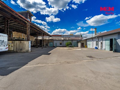 Prodej komerčního prostoru, 3 308 m² (3 z 19)