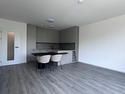 Gewerbefläche zum Kauf, 56 m² (2 von 11)