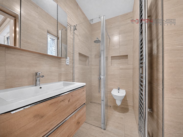 Prodej domu, 150 m² (8 z 29)