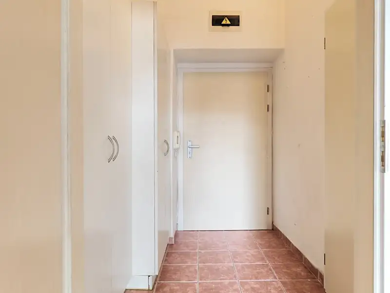 Pronájem bytu 1+kk 26 m², Praha – náhled fotky 3