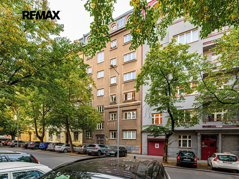 Prodej bytu 2+1, 64 m², Praha 3, Praha