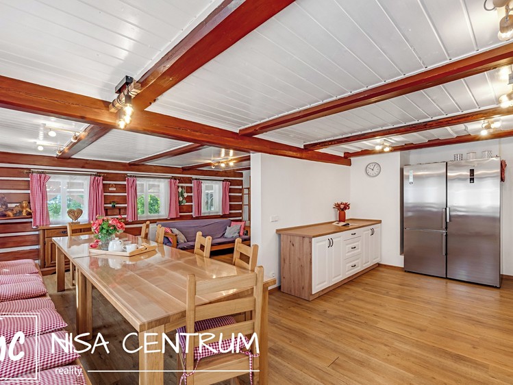 Будинок на продаж, 250 м² (5 з 42)