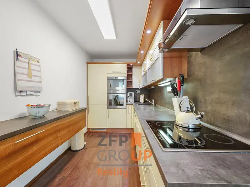 Prodej bytu 3+kk 66 m², Praha – náhled fotky 3