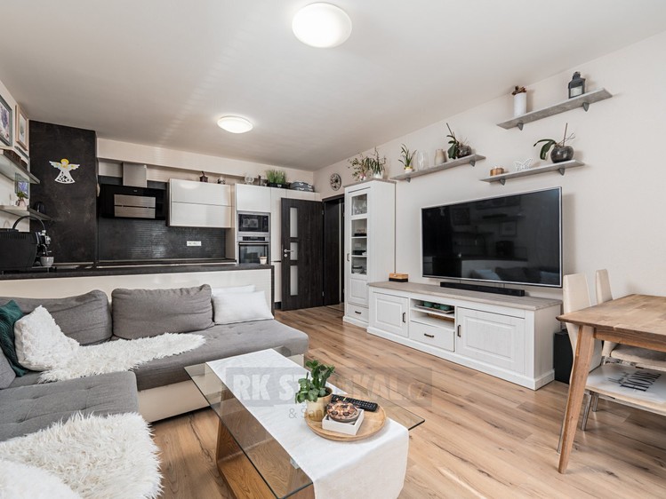 Квартира 3+kk на продаж, 72 м² (2 з 18)