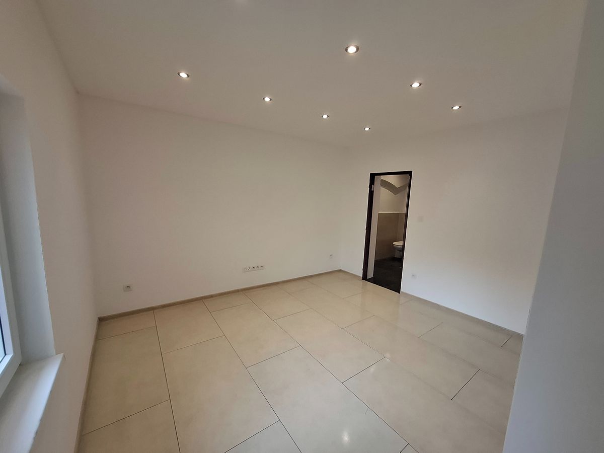 Pronájem bytu 1+1 34 m², Frýdlant – fotka 1 z 3