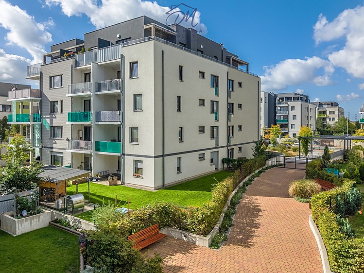 Prodej bytu 3+kk, 83 m² (17 z 22)