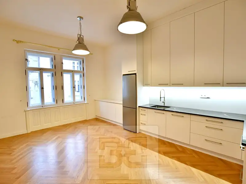 Prodej bytu 3+kk 87 m², Praha – náhled fotky 1