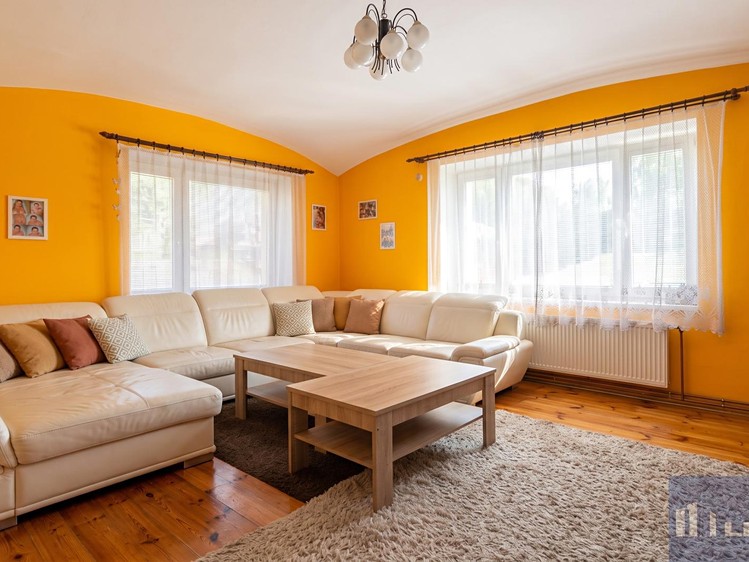 Будинок на продаж, 340 м² (8 з 19)