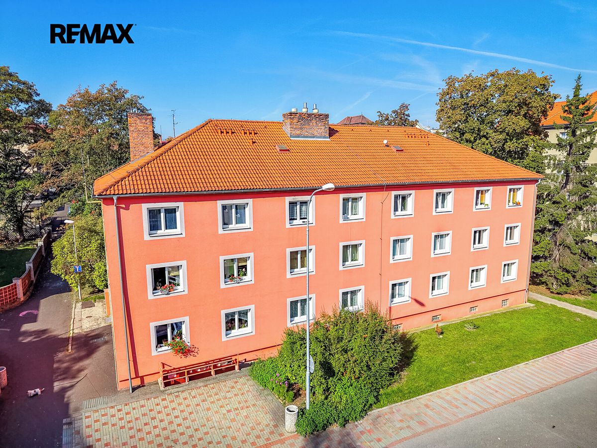 Prodej bytu 1+1 29 m², Teplice – fotka 1 z 3