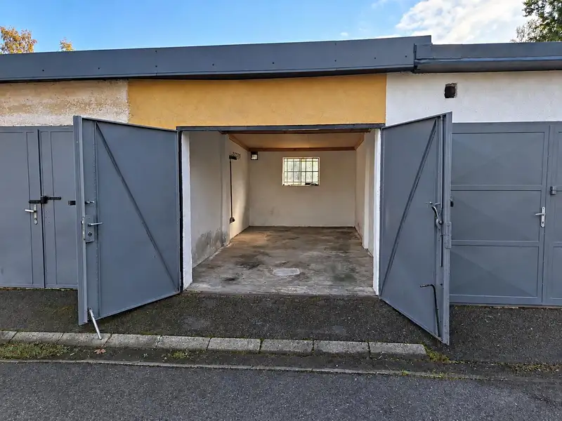 Prodej garáže 18 m², Chodov – náhled fotky 2