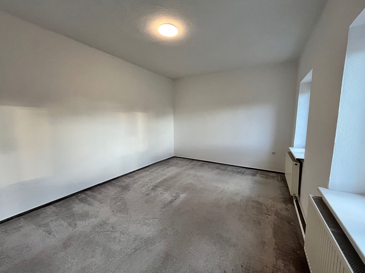 Pronájem bytu 1+1 35 m², Rousínov – fotka 1 z 3