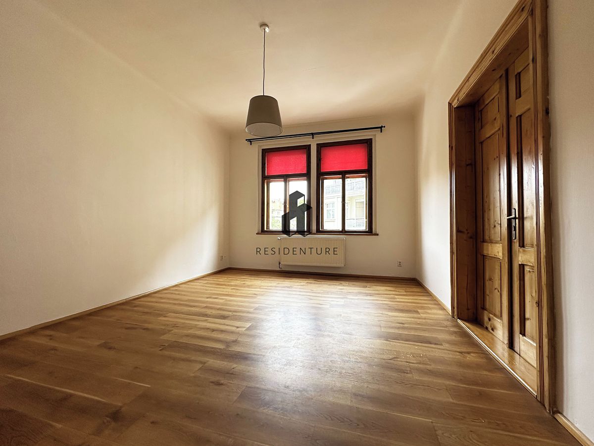 Pronájem bytu 2+1 61 m² – fotografie 3