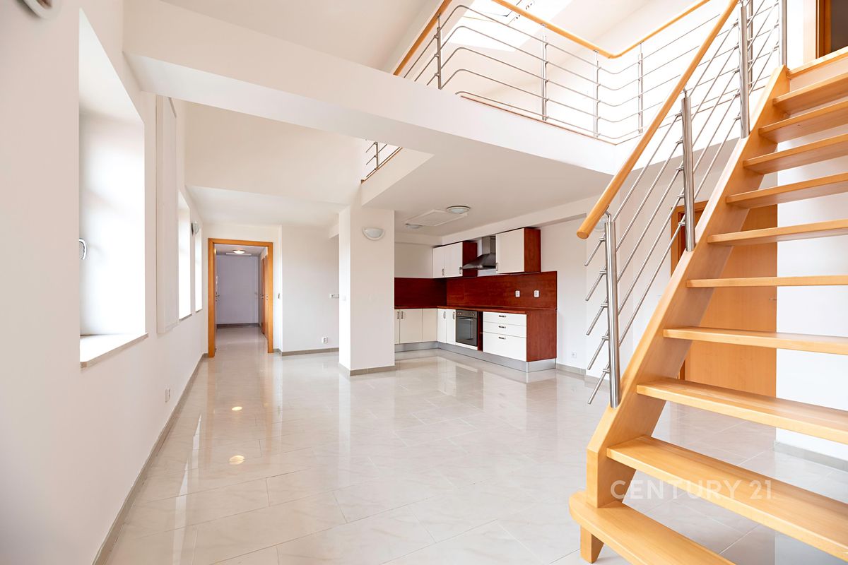 Prodej bytu 4+kk 135 m²