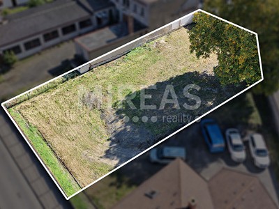Grundstück zum Kauf, 714 m² (2 von 8)
