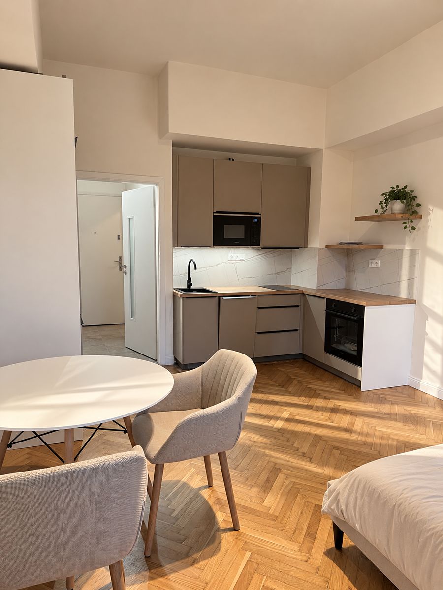 Pronájem bytu 1+kk 27 m² – fotografie 4
