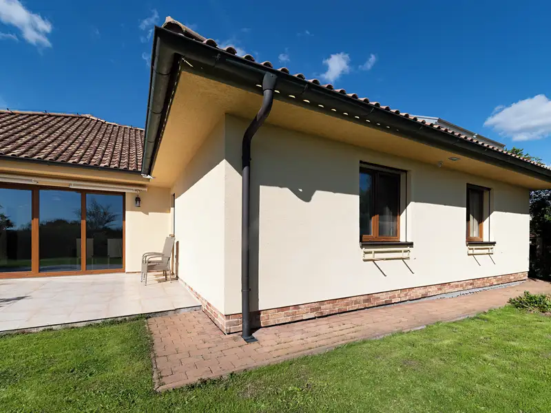 Prodej rodinného domu 206 m², pozemek 728 m², Chválenice – náhled fotky 2