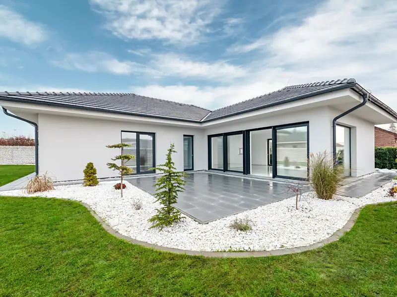 Prodej rodinného domu 191 m², pozemek 732 m², Lovosice – náhled fotky 1