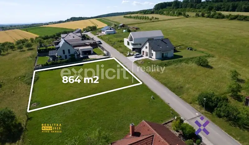 Prodej stavebního pozemku 864 m², Lukov – náhled fotky 2