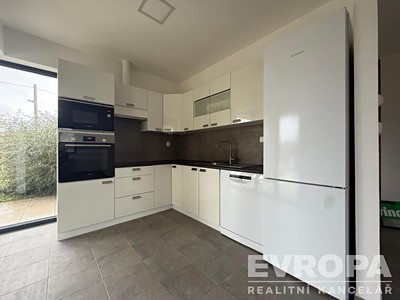 Haus zum Kauf, 378 m² (3 von 46)