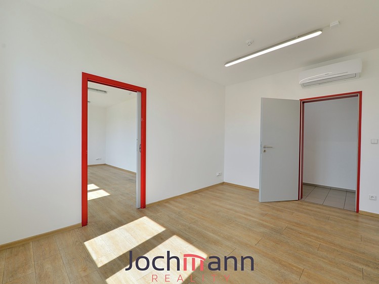 Pronájem komerčního prostoru, 2 660 m² (12 z 24)