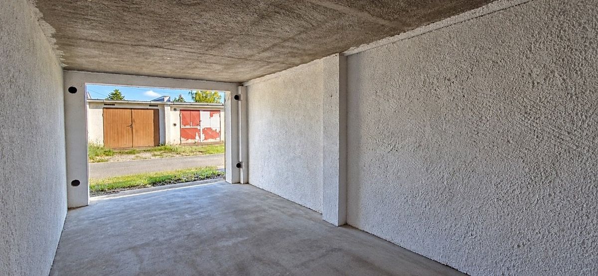 Prodej garáže 18 m² – fotografie 5