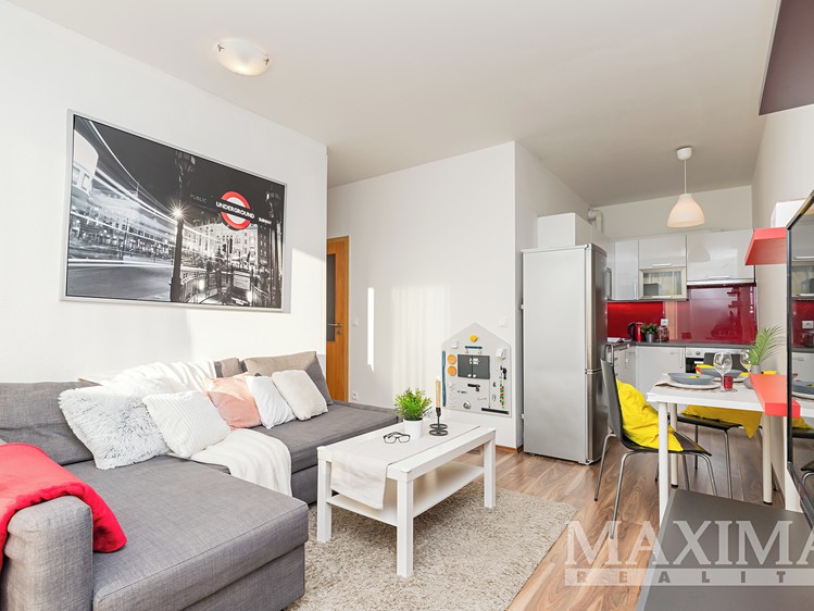Квартира 1+kk в оренду, 32 м² (1 з 21)