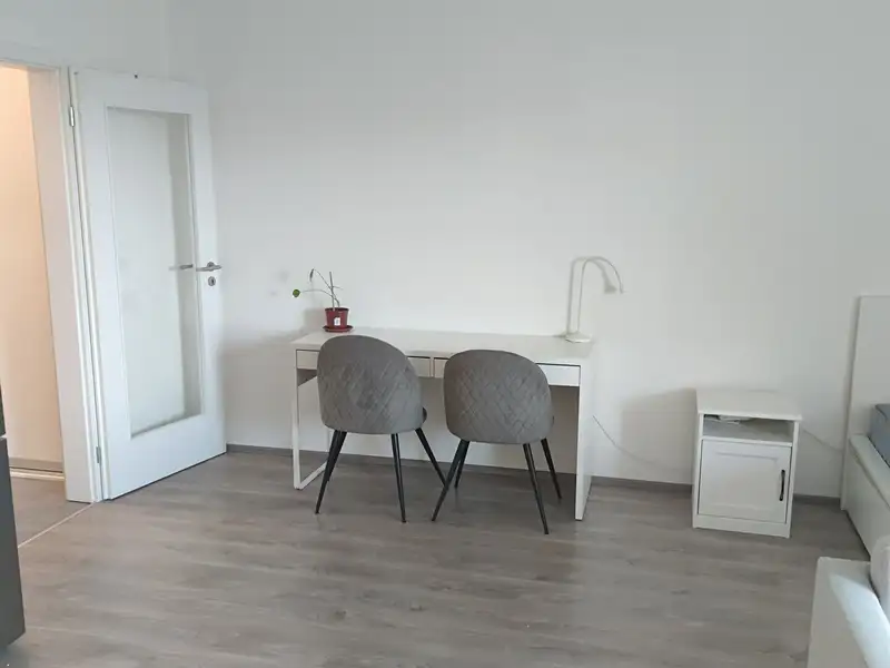 Pronájem bytu 1+kk 36 m², Kladno – náhled fotky 3