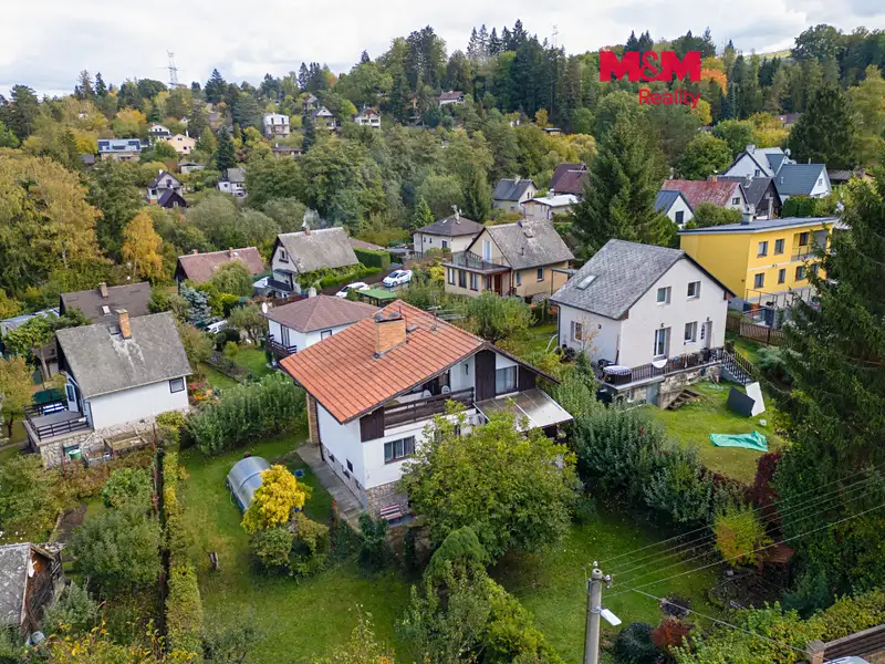 Prodej chalupy 128 m², pozemek 755 m², Lesní, Zadní Třebaň, okres Beroun
