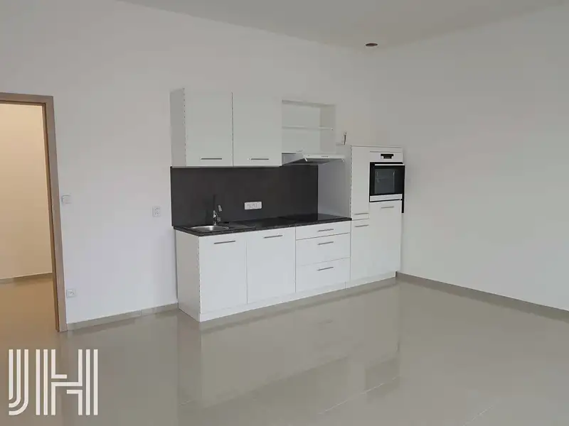 Pronájem bytu 2+1 80 m², Prostějov – náhled fotky 2