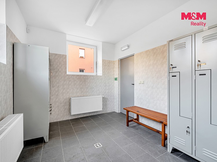 Gewerbefläche zur Miete, 726 m² (11 von 30)