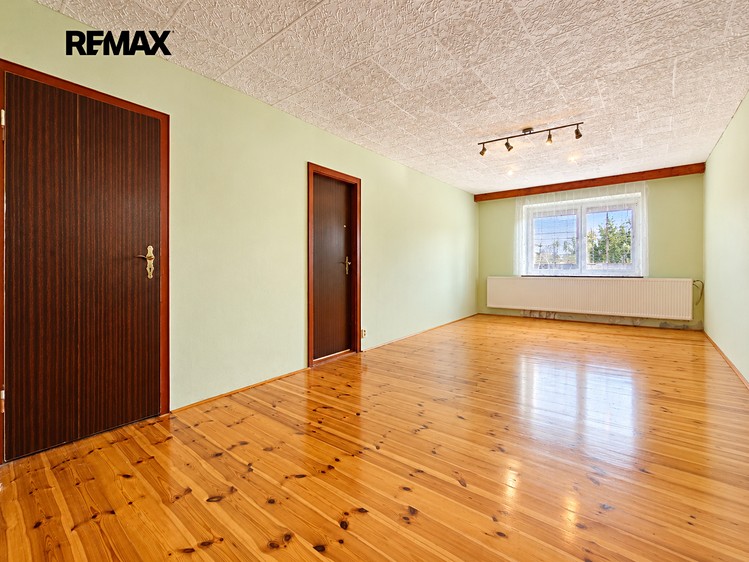 Будинок на продаж, 400 м² (15 з 28)