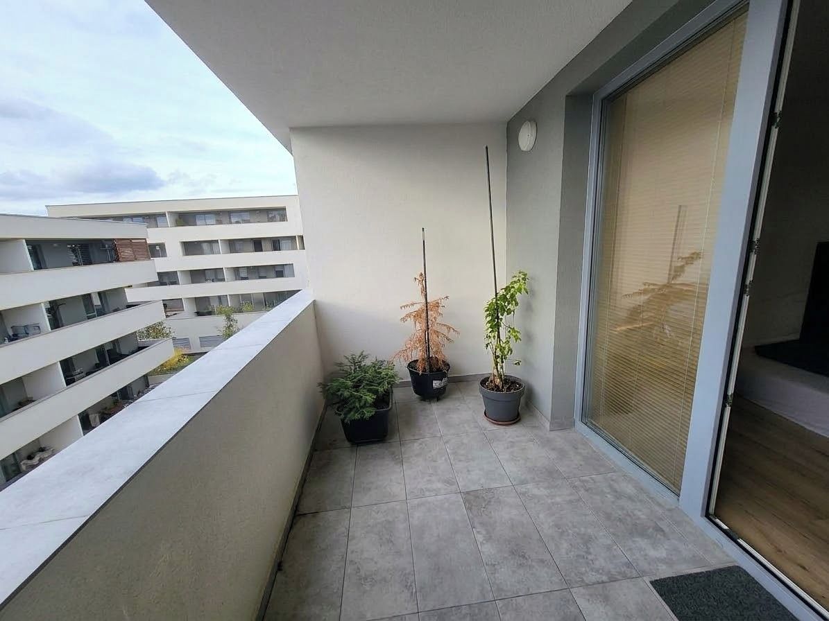 Prodej bytu 1+kk 36 m² – fotografie 2