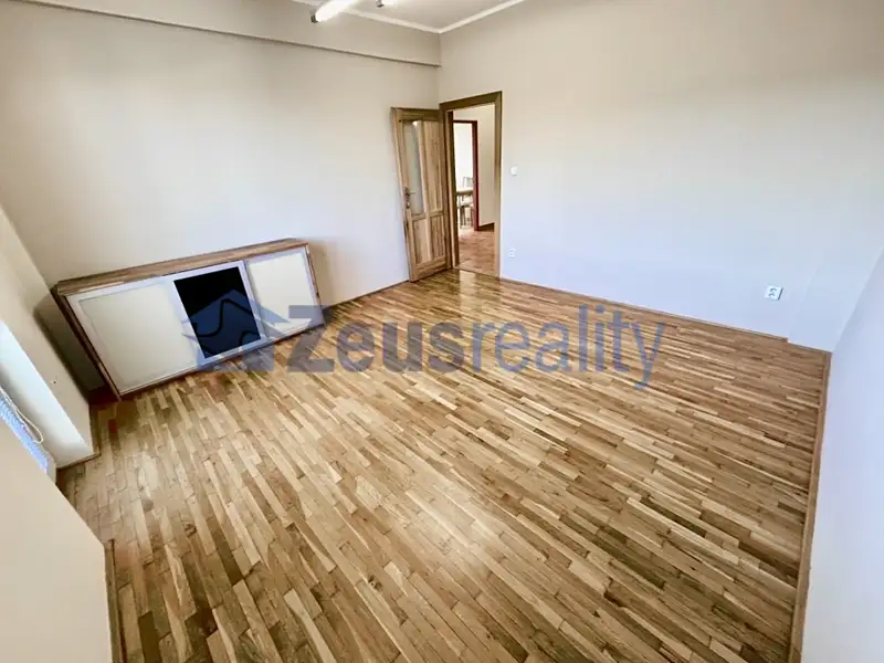 Pronájem bytu 2+kk 65 m², Praha – náhled fotky 2