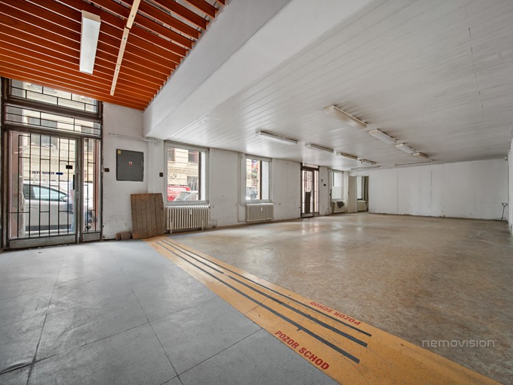 Prodej komerčního prostoru, 187 m² (4 z 11)