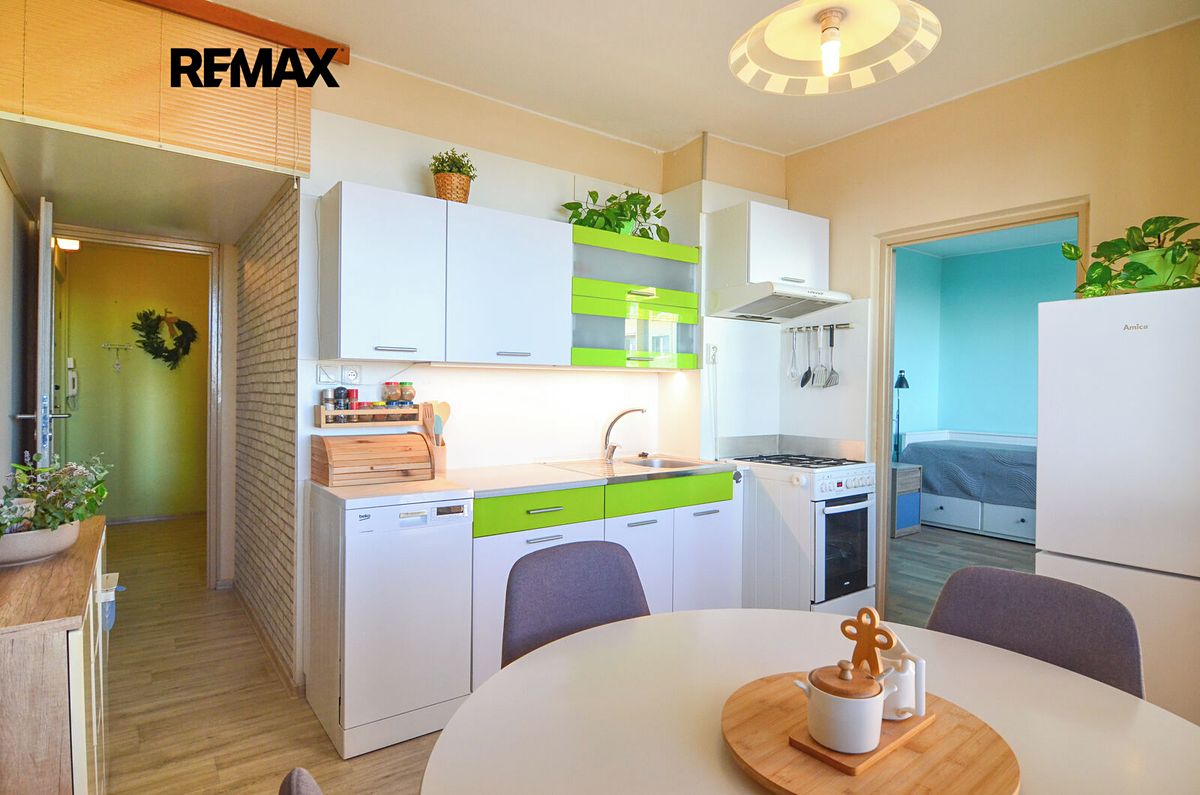 Prodej bytu 3+1 69 m², Břeclav – fotka 1 z 3