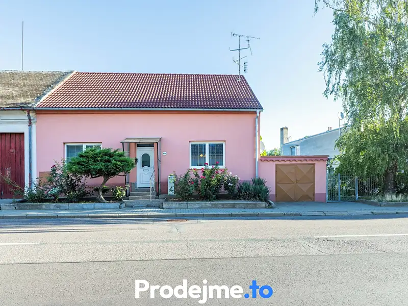 Prodej rodinného domu 104 m², pozemek 700 m², Hrušovany nad Jevišovkou – náhled fotky 1